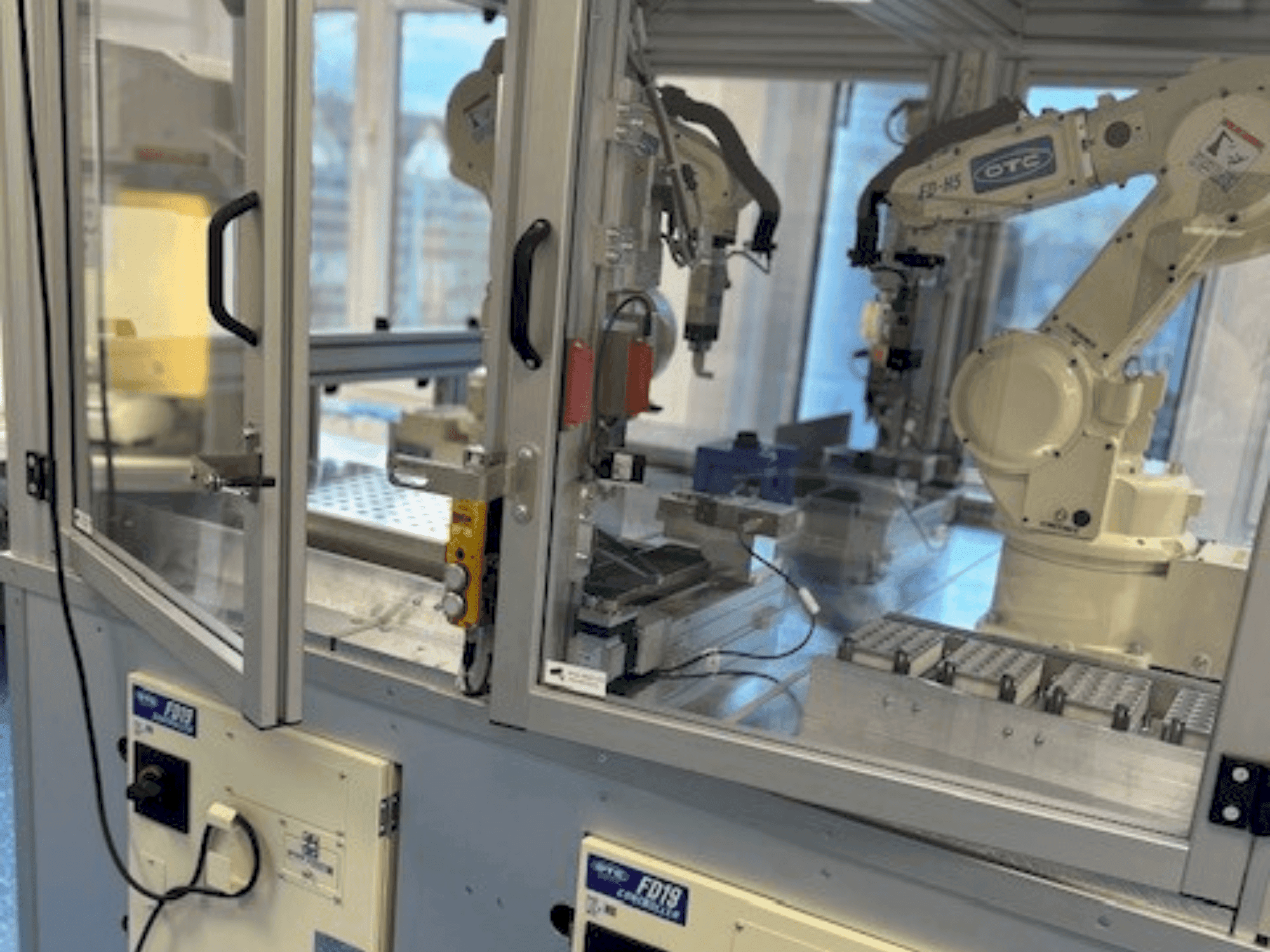 Front view of OTC Daihen NH52-NEFC  machine