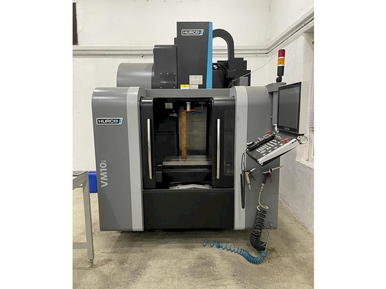 Front view of Hurco VM 10 i  machine