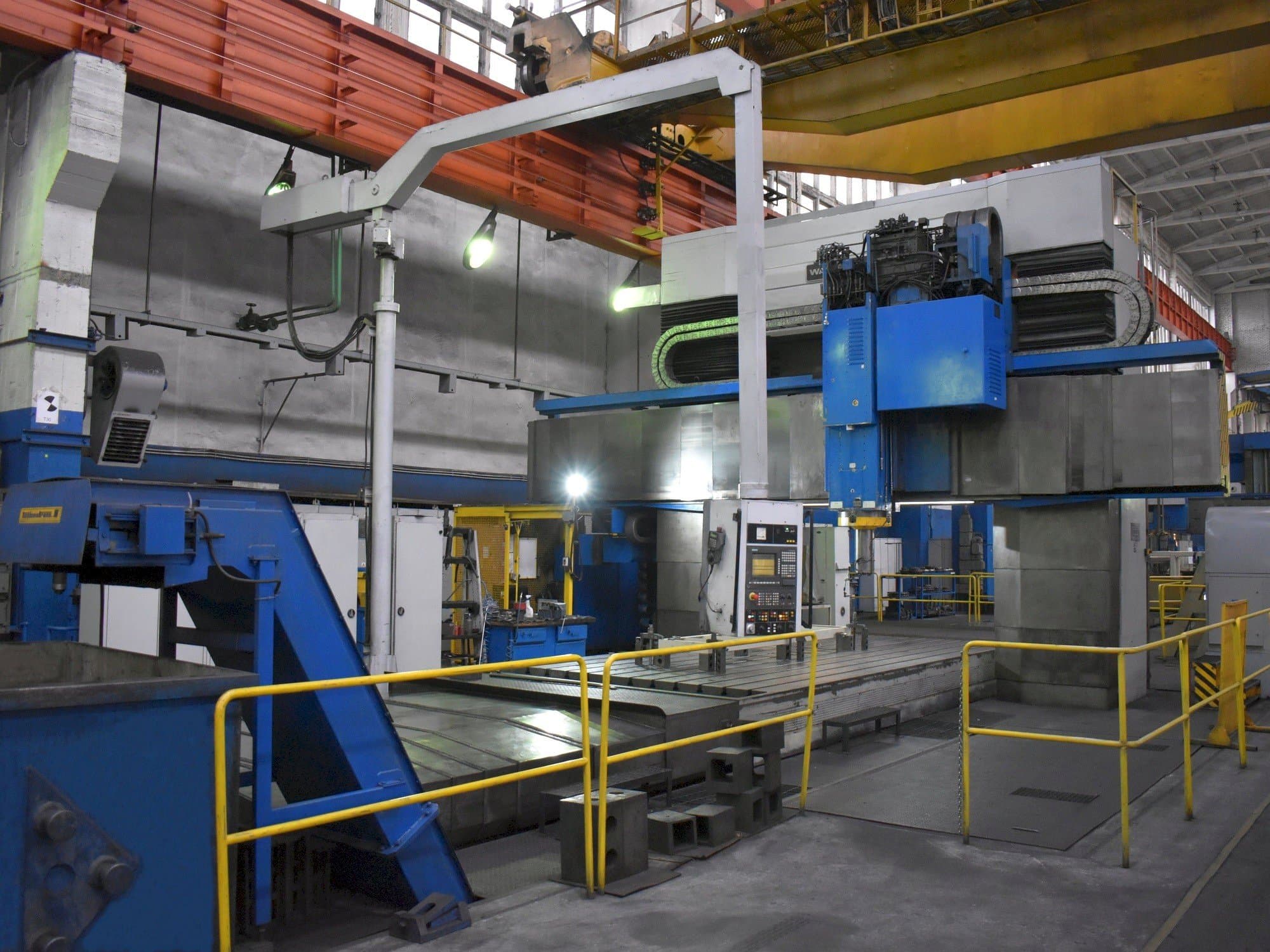 Front view of WALDRICH COBURG 17S 10FP 300 NC  machine