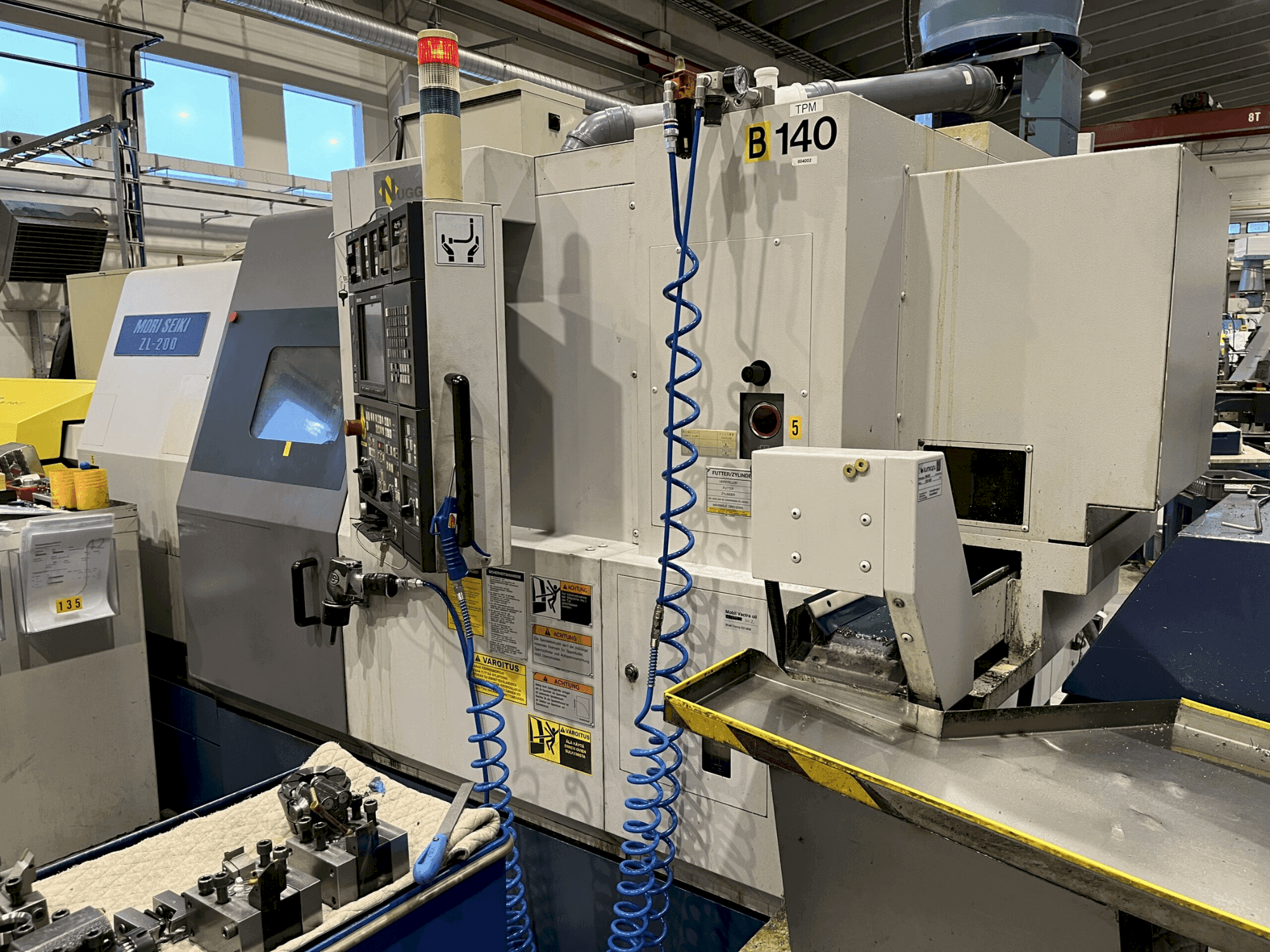 Front view of MORI SEIKI ZL-200 SMC  machine