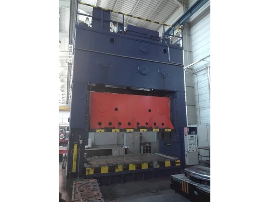 Front view of Erfurt PKZZ 1000/4000 machine