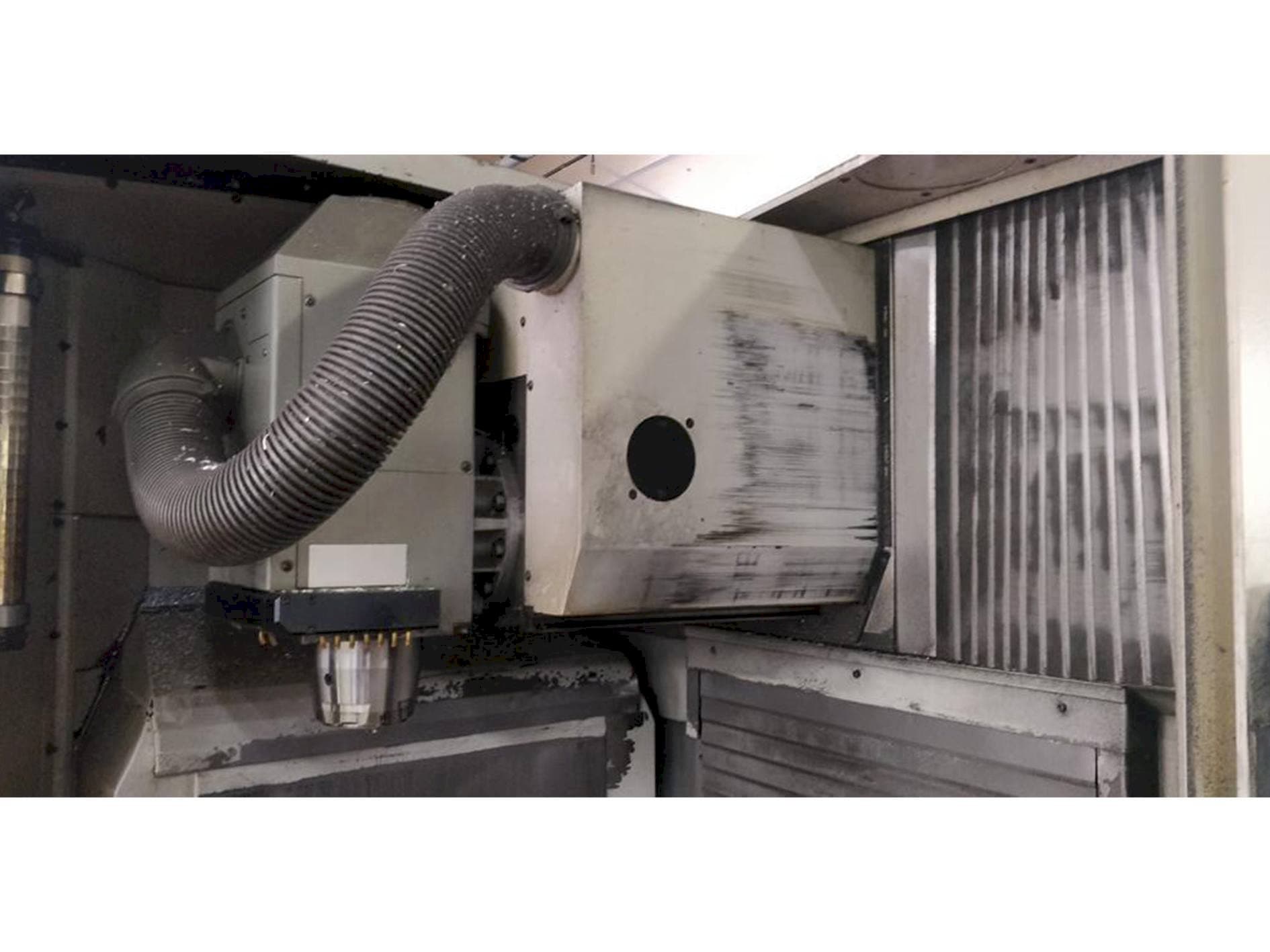 Front view of DECKEL MAHO (DMG) Type DMU 60 T  machine