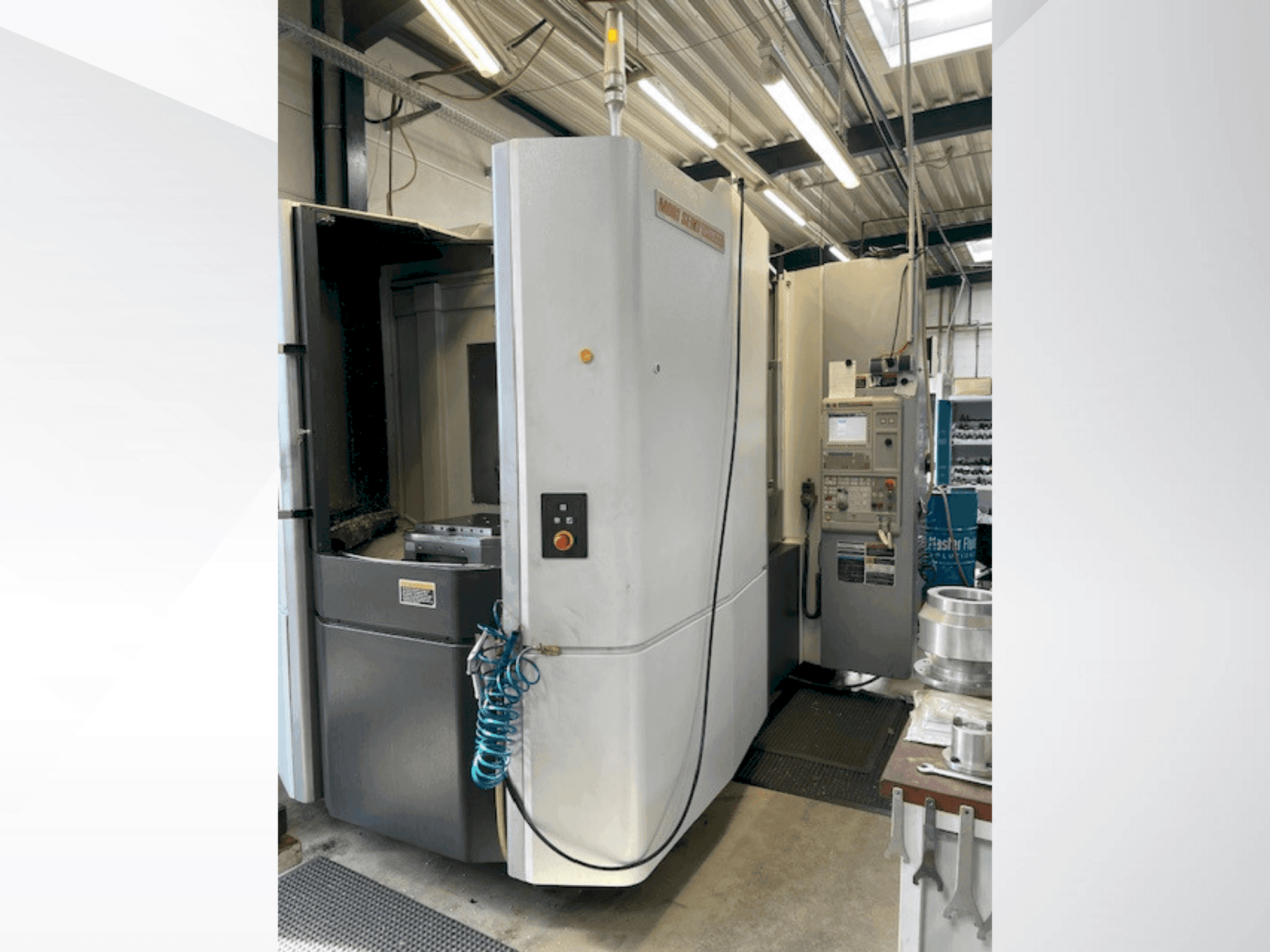 Front view of MORI SEIKI NHX5 000  machine