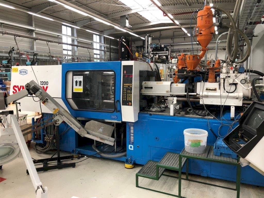 Front view of Netstal Synergy S1200-230  machine