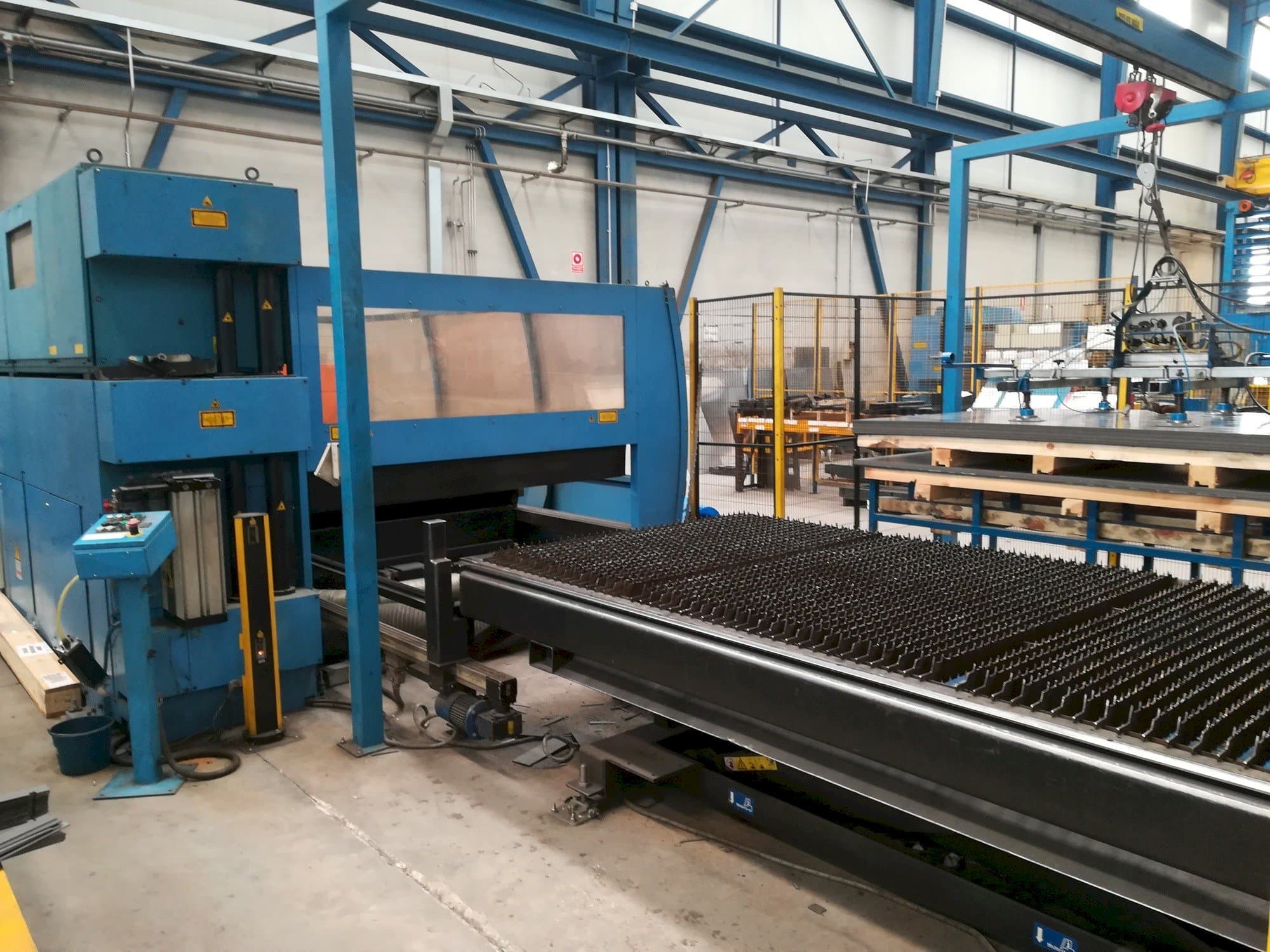 Front view of Prima Industrie Platino 1530  machine