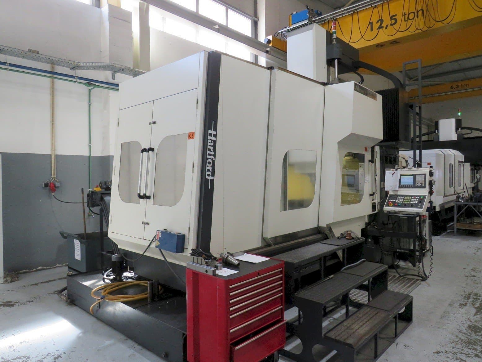 Front view of Hartford HEP 2150  machine