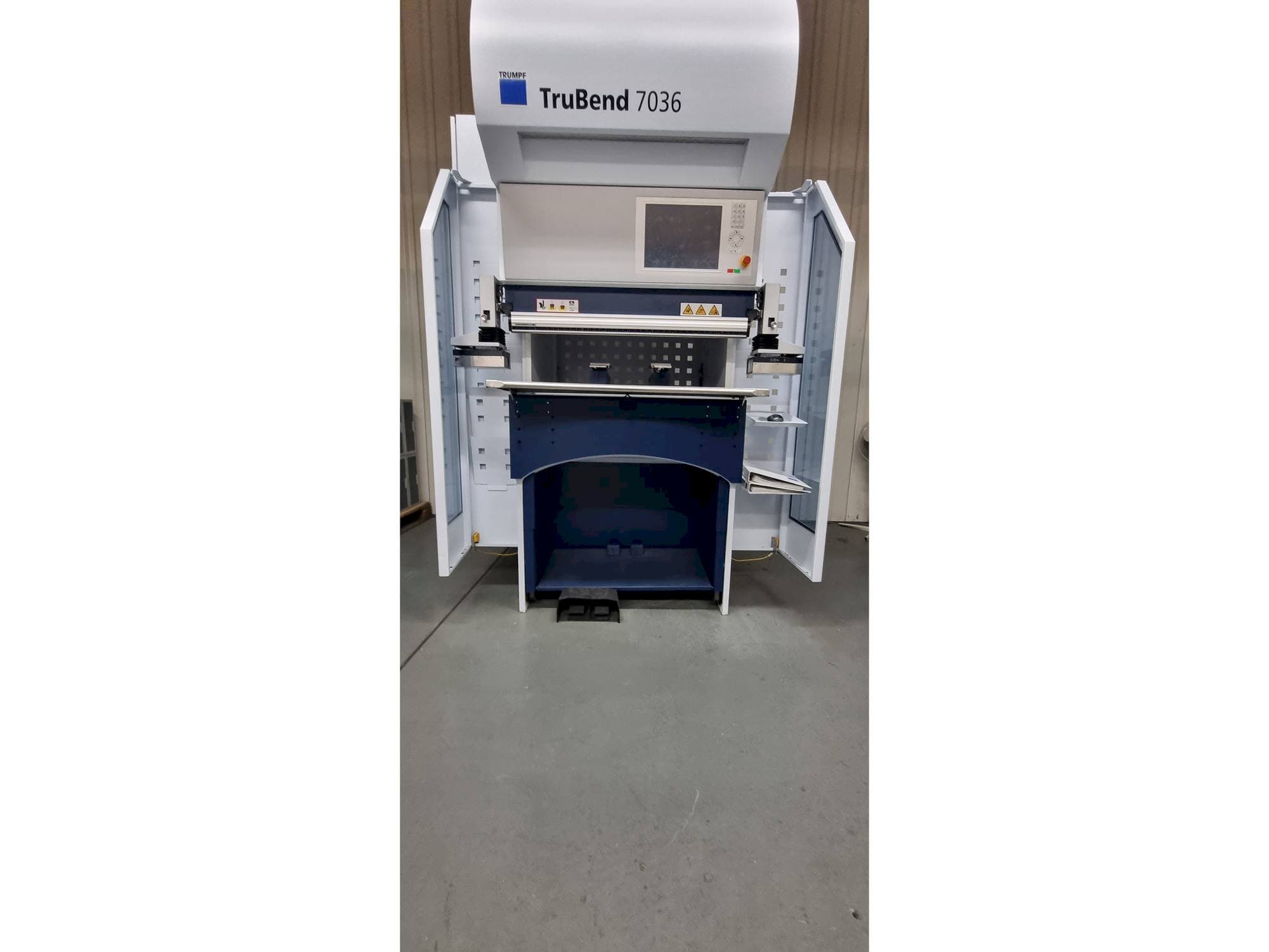 Front view of TRUMPF TruBend 7036  machine
