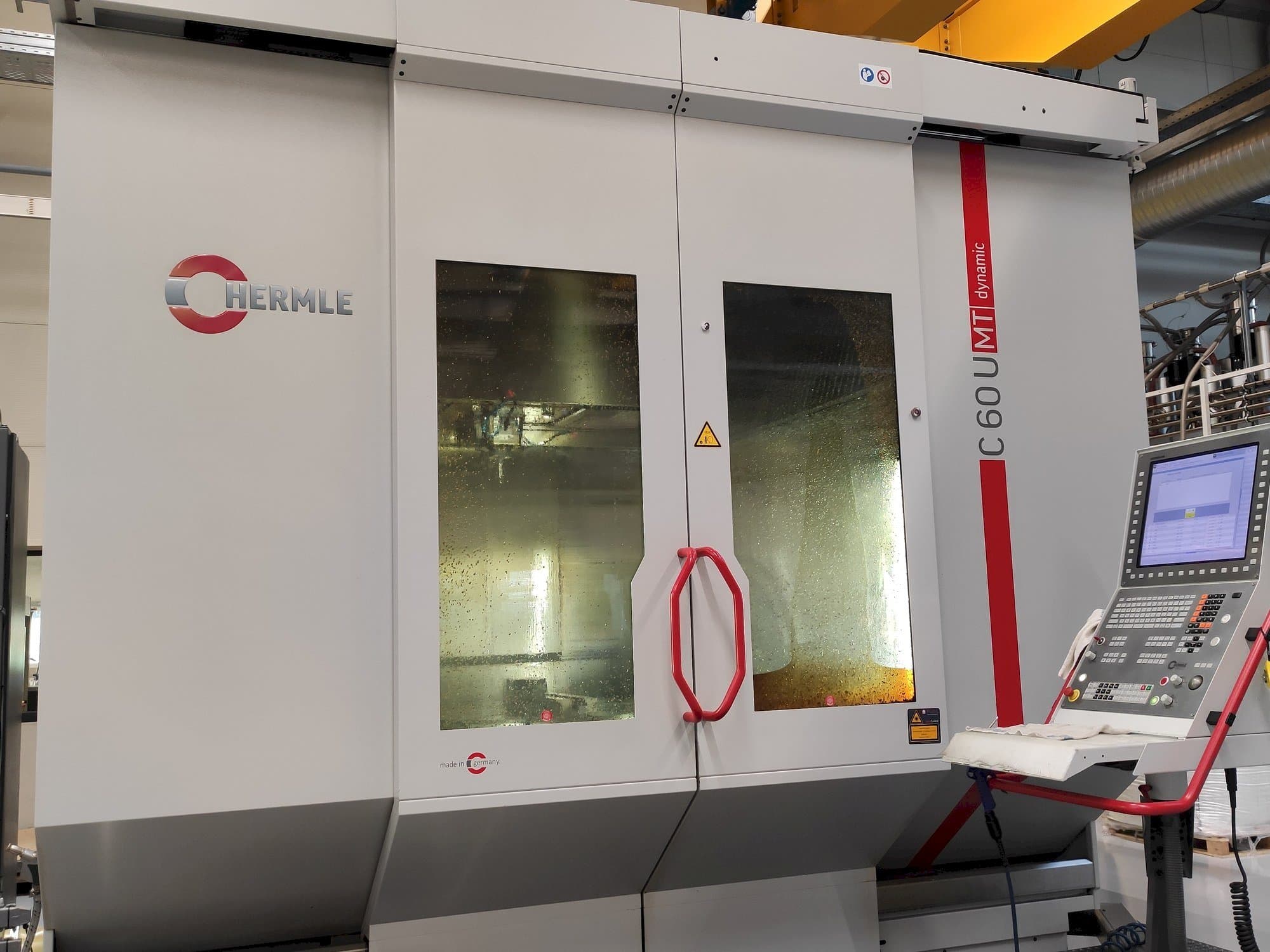 Front view of HERMLE C 60 U MT  machine