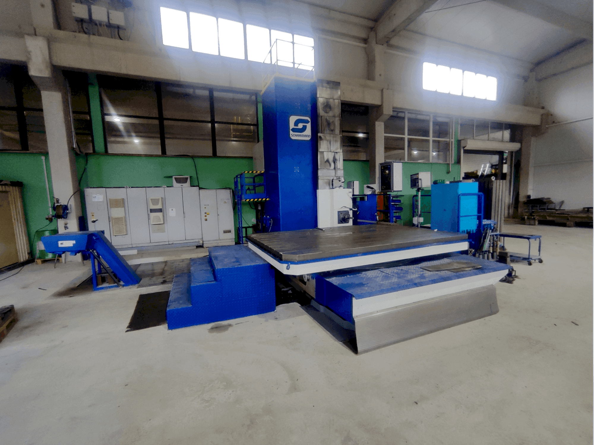 Front view of DÖRRIES SCHARMANN Heavycut 1.1  machine