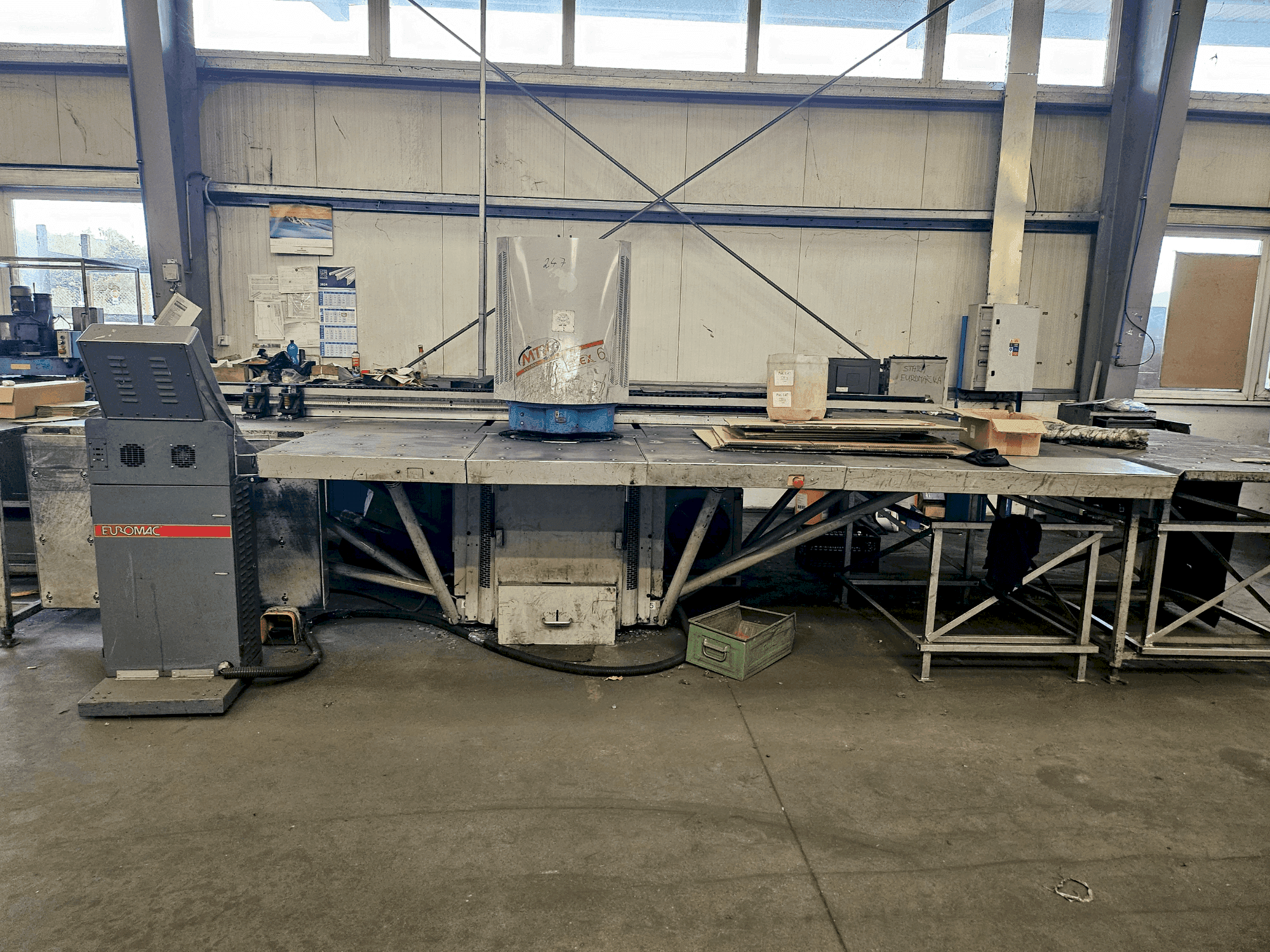 Front view of Euromac MTX Flex 6  machine