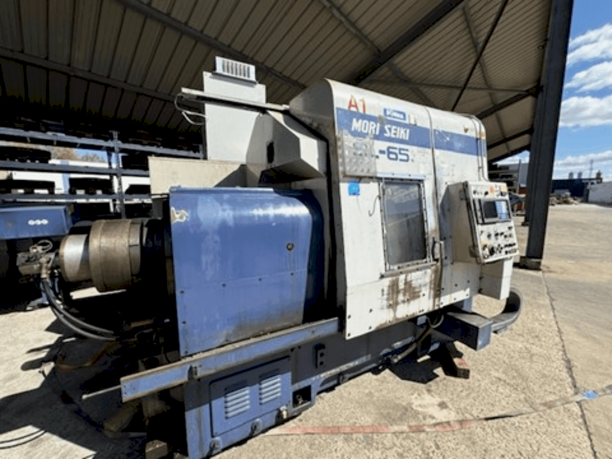 Front view of MORI SEIKI SL-65C  machine