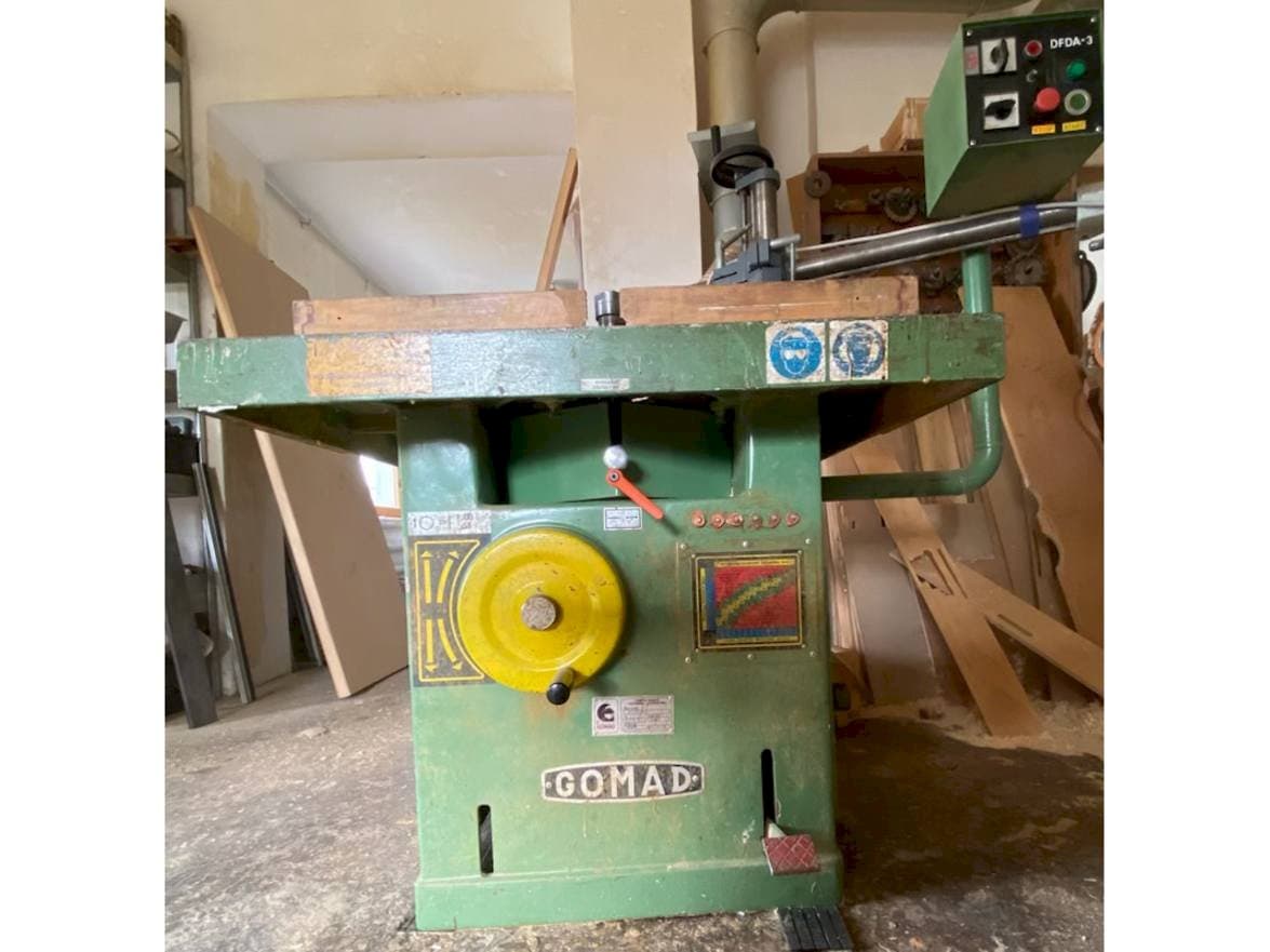 Front view of GOMAD DFDA-3  machine