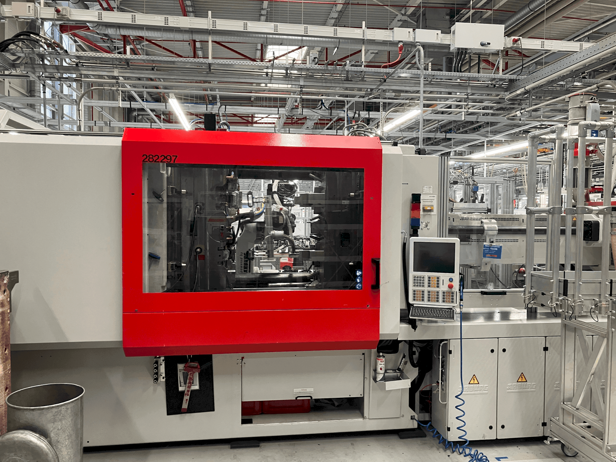 Front view of Arburg Allrounder 920 S 5000-2100  machine