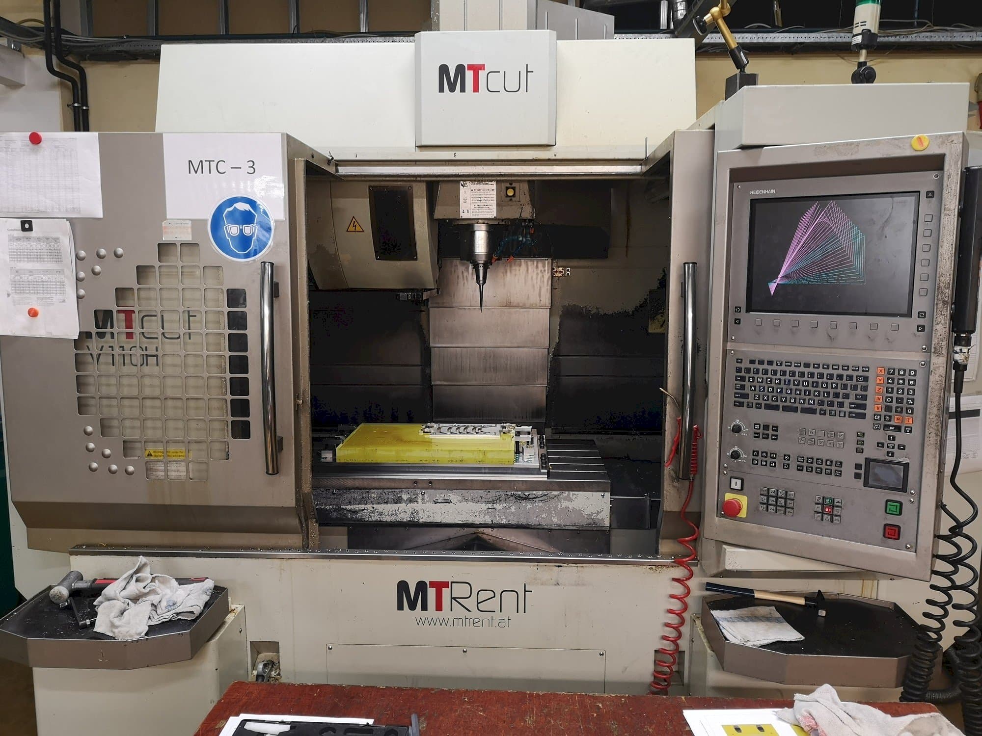 Front view of MT Cut V110H  machine