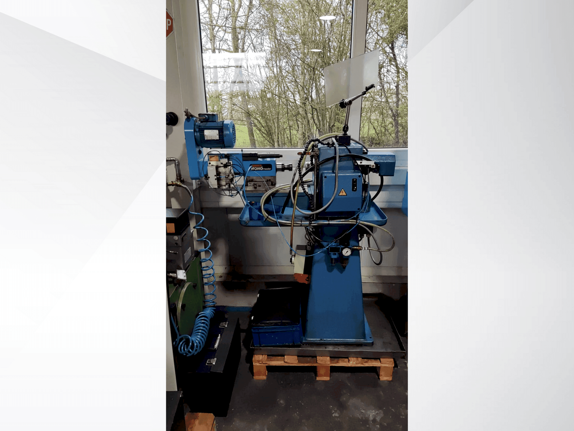 Front view of Scherer - Feinbau PM1-FZ  machine