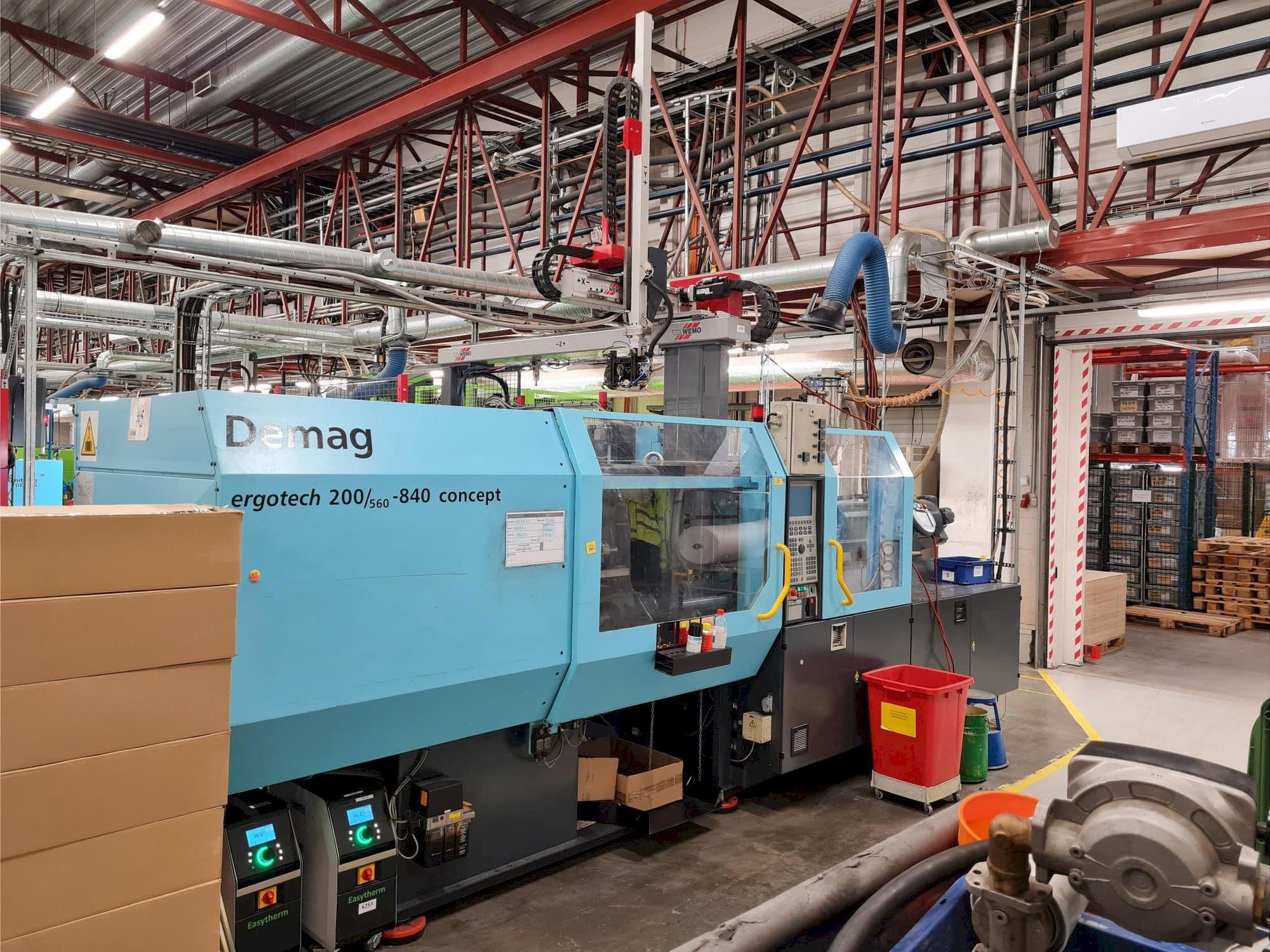 Front view of DEMAG Ergotech 200/560-840 concept  machine