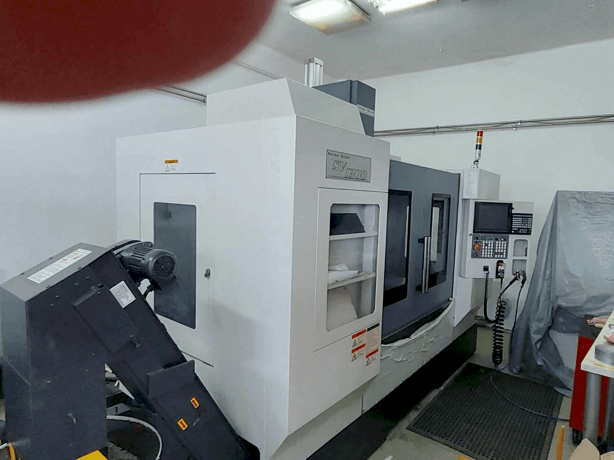 Front view of Akira Seiki SVI300  machine