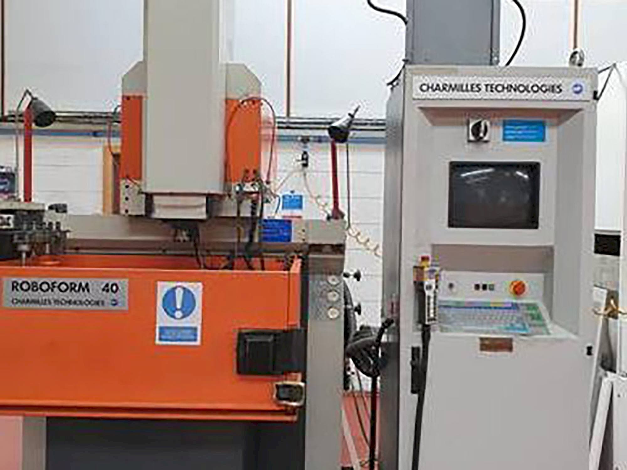 Front view of CHARMILLES Roboform 40  machine