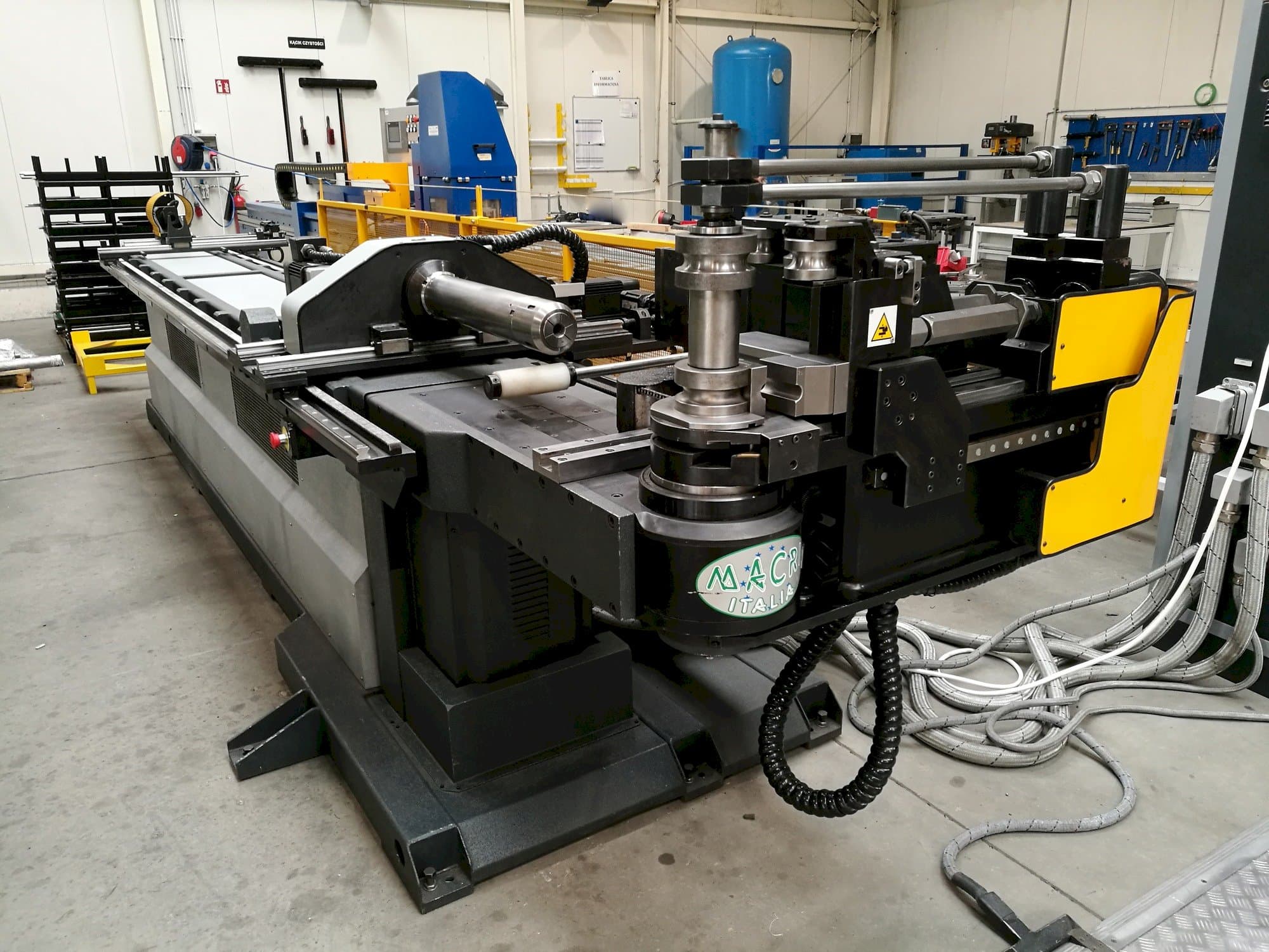 Front view of Macri Italia PROVAR 6-65  machine