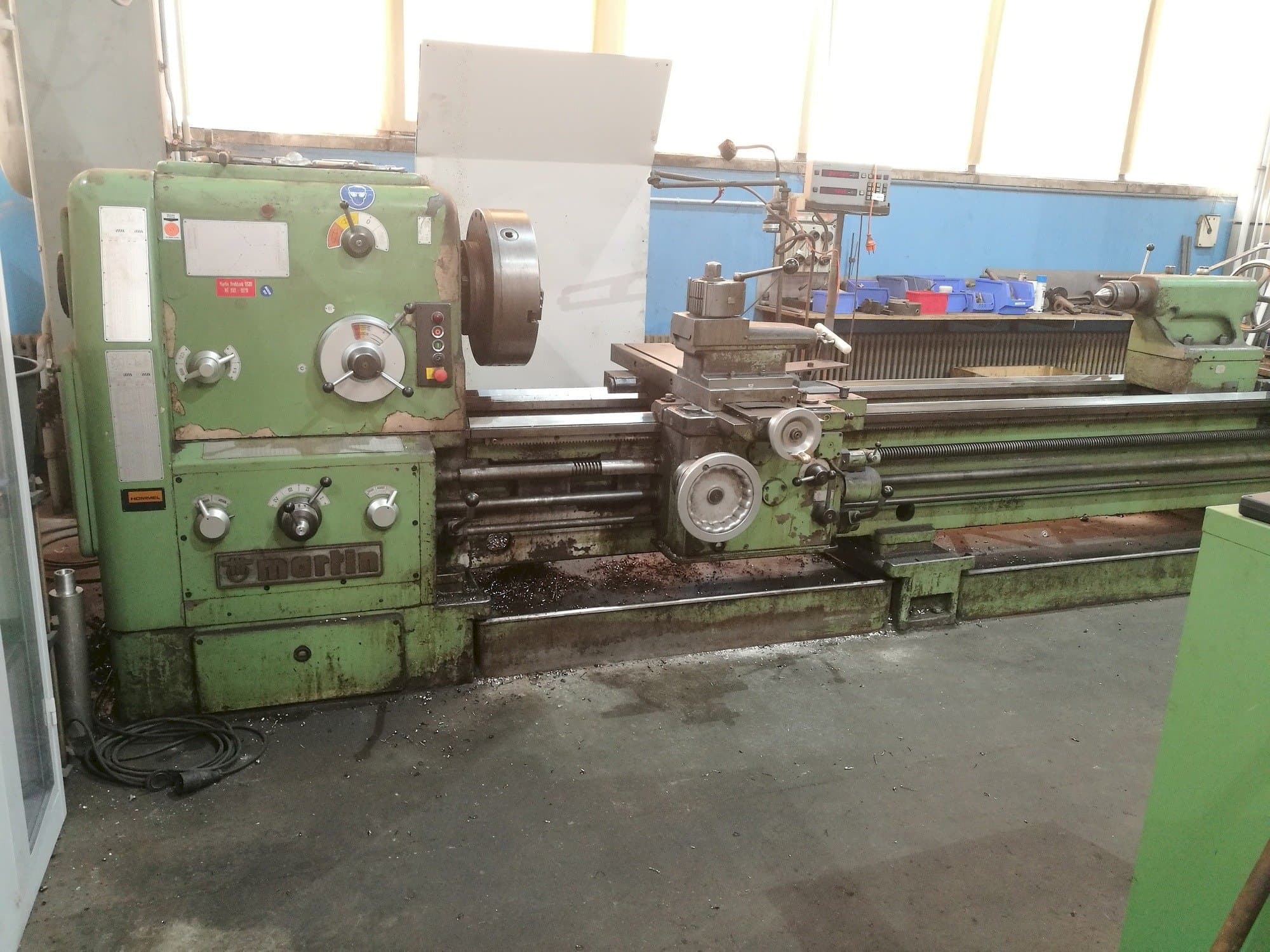 Front view of Martin DS 80  machine