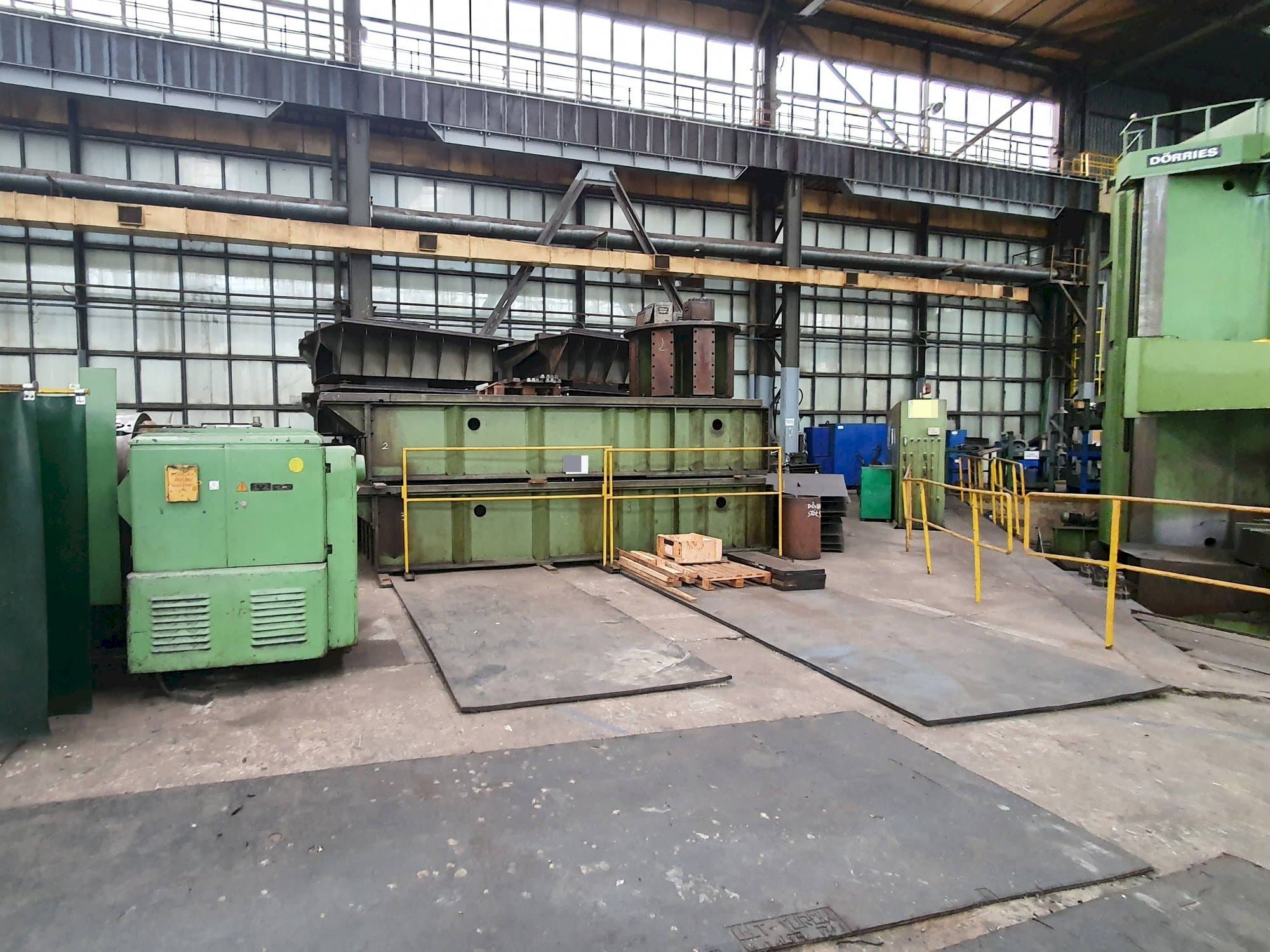 Front view of DOERRIES CTE 500-V13  machine