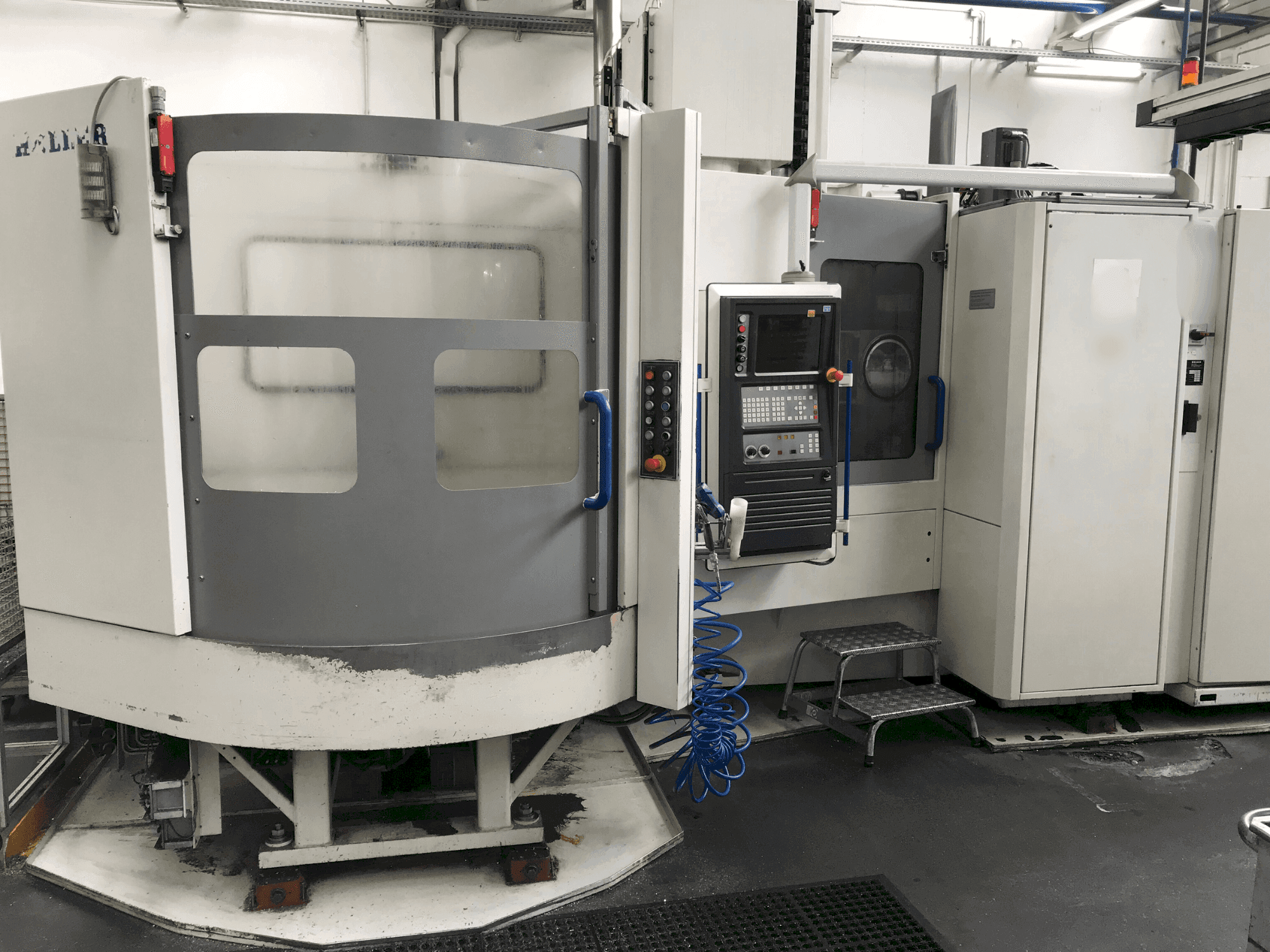 Front view of HELLER MC 16  machine