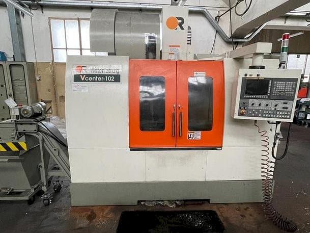 Front view of Victor VCENTER 102  machine