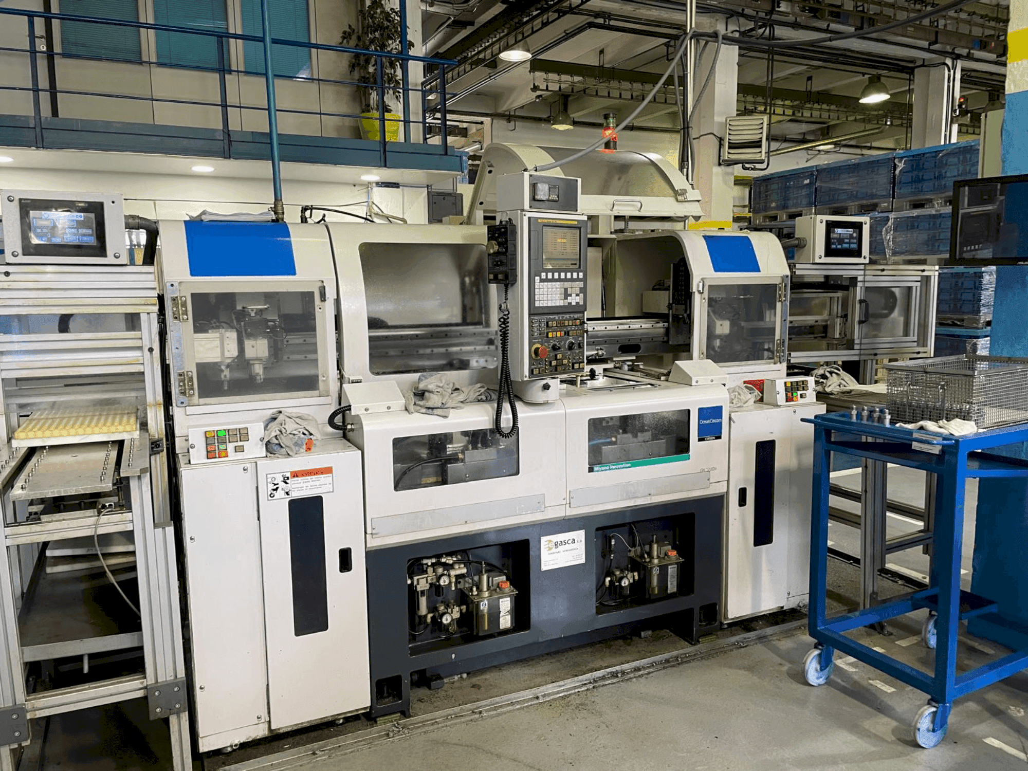 Front view of Miyano GN-3200W  machine