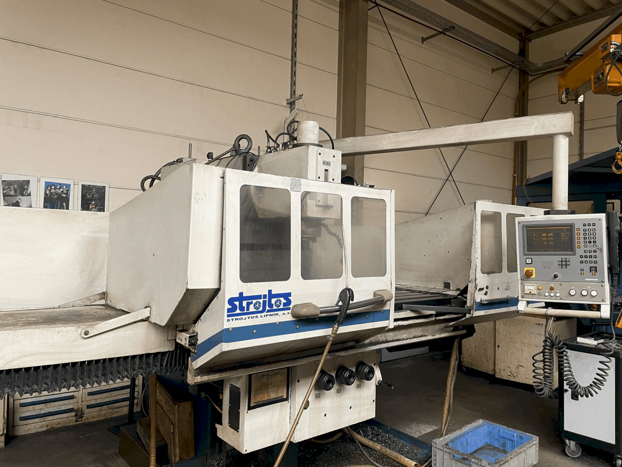 Front view of Strojtos  FGS 63 NCP  machine