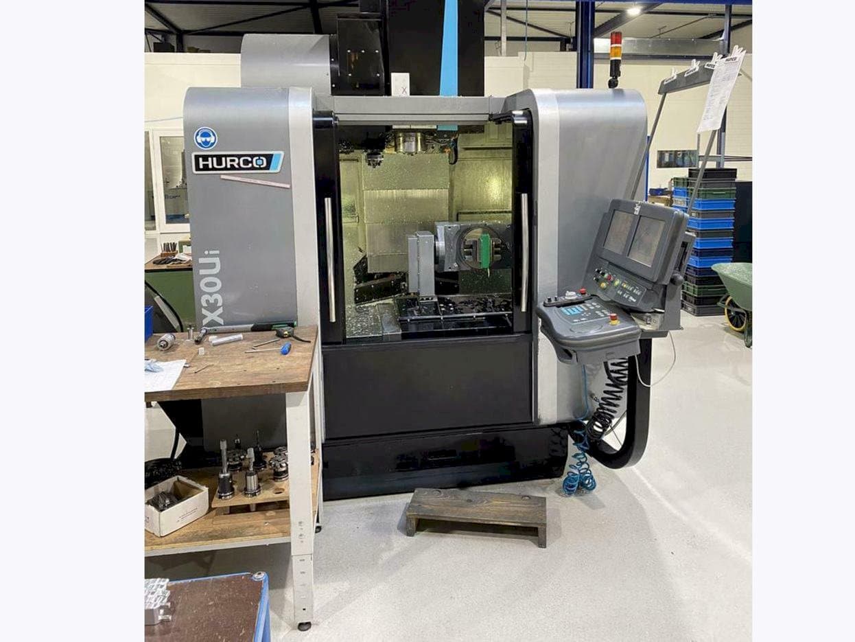 Front view of Hurco VMX30 Ui  machine