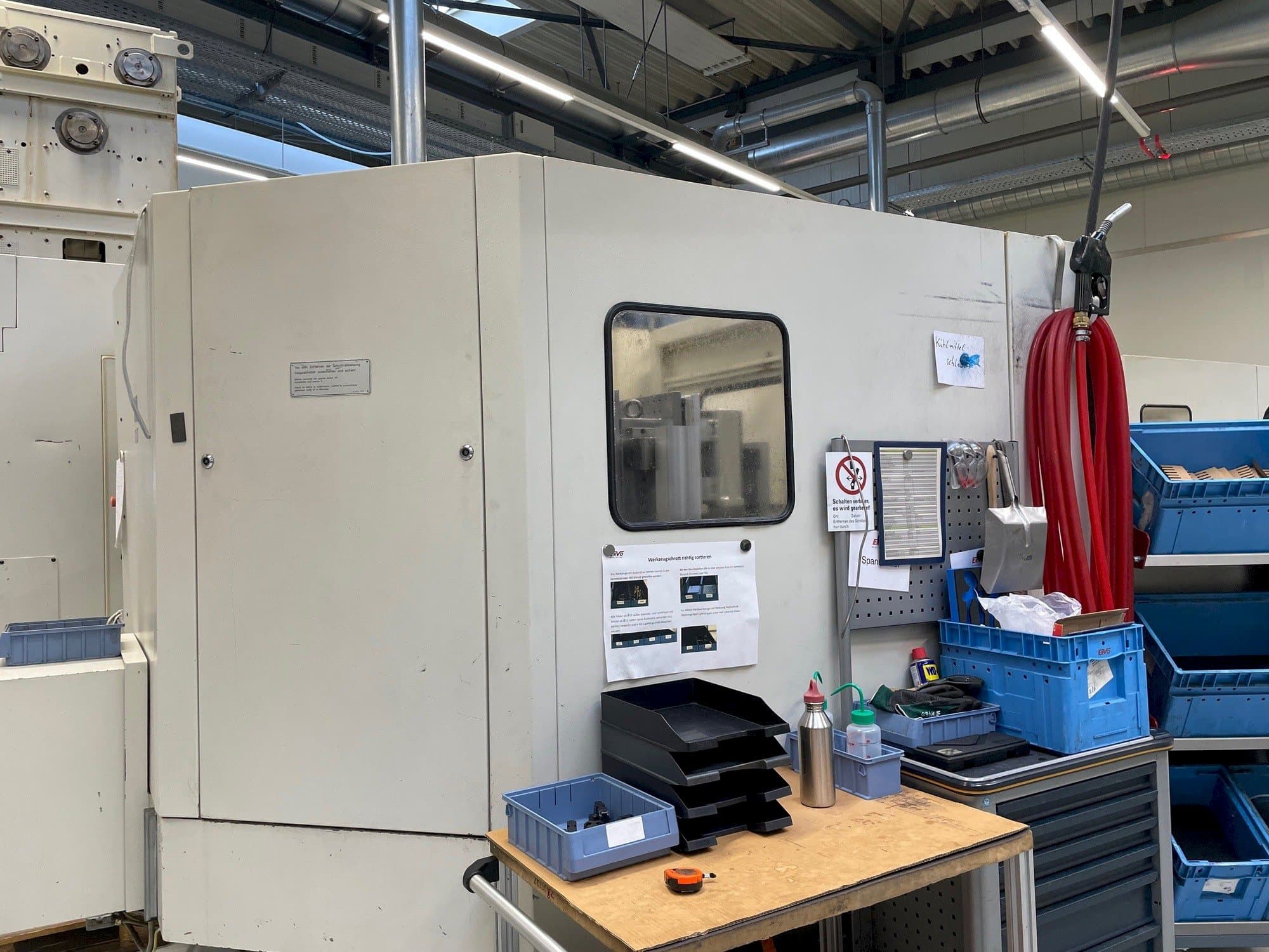 Left side view of HELLER MC 16  machine