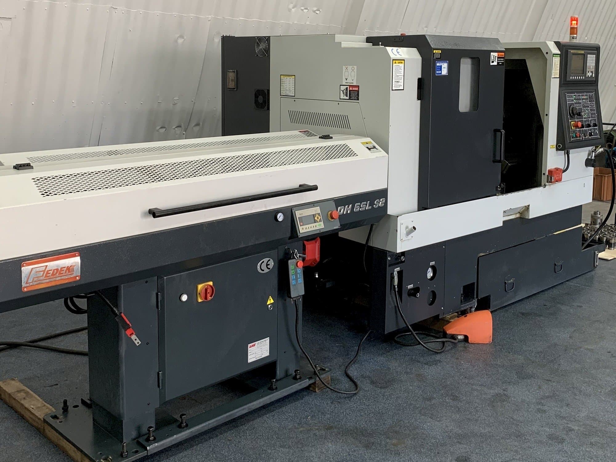 Front view of Leadwell T-6  machine