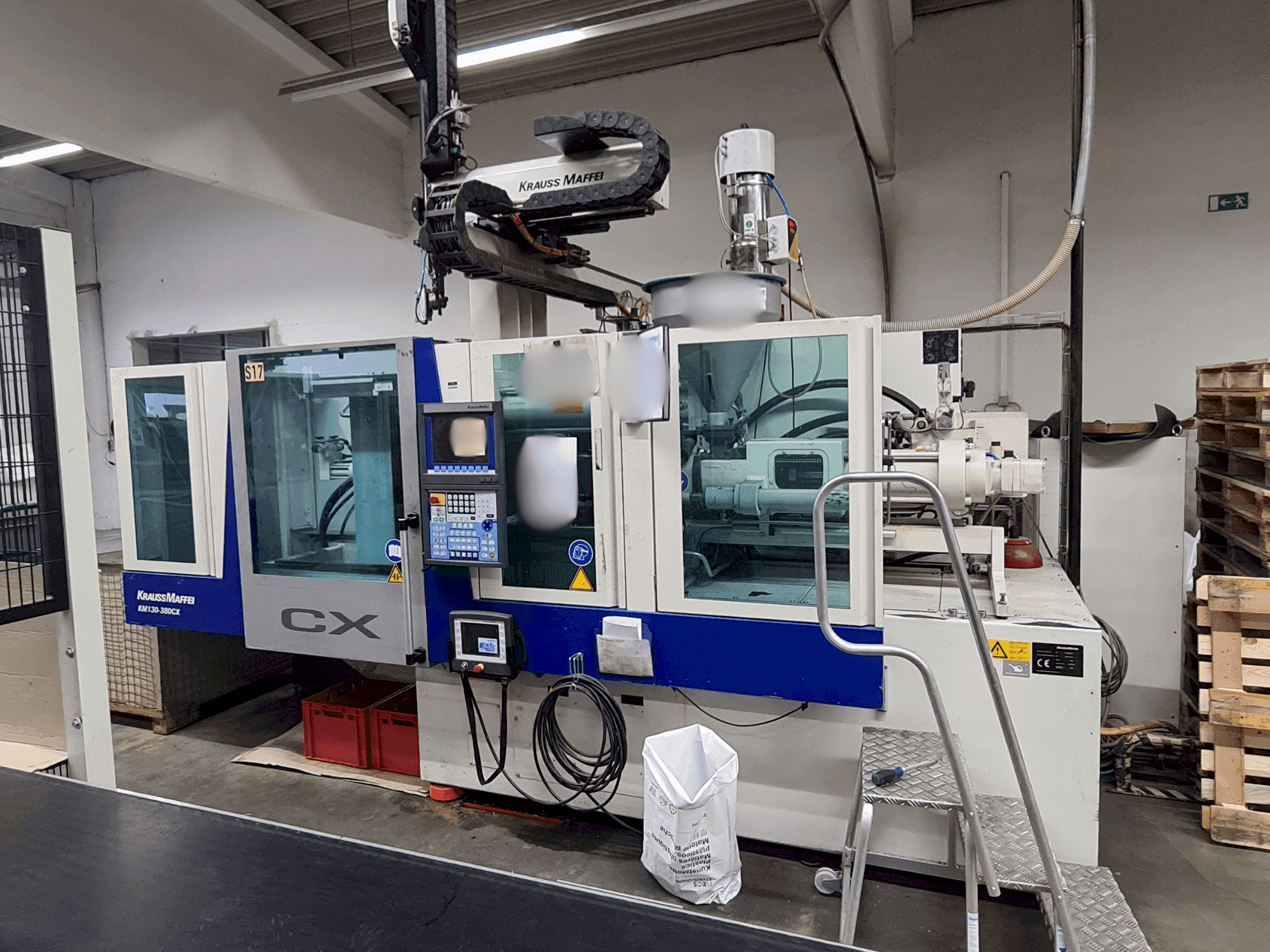 Front view of Krauss Maffei 130-380 CX  machine