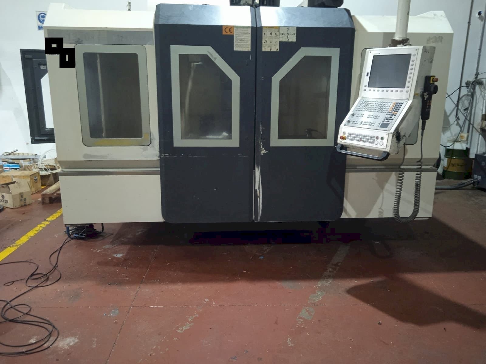 Front view of Hartford LG-1370  machine