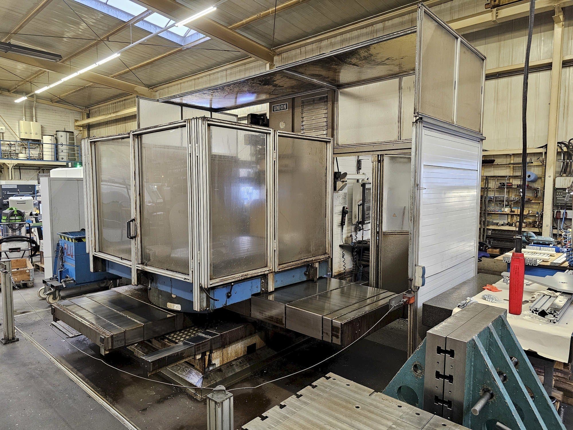 Front view of UNION TC 110  machine