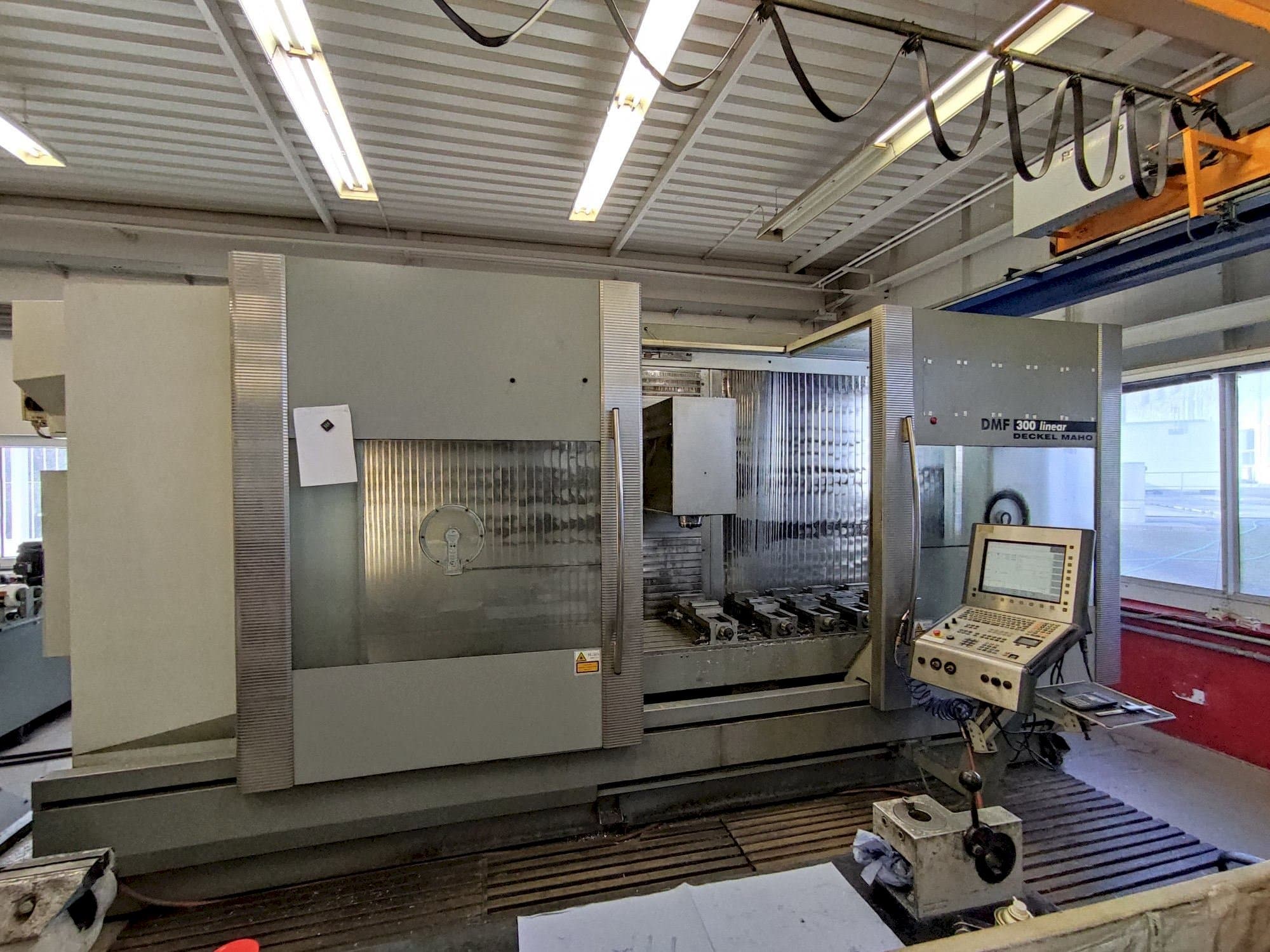 Front view of DECKEL MAHO DMF 300 linear  machine