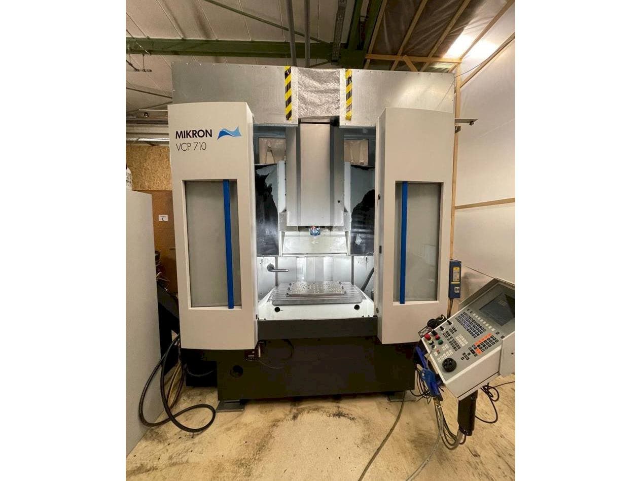 Front view of MIKRON VCP 710  machine