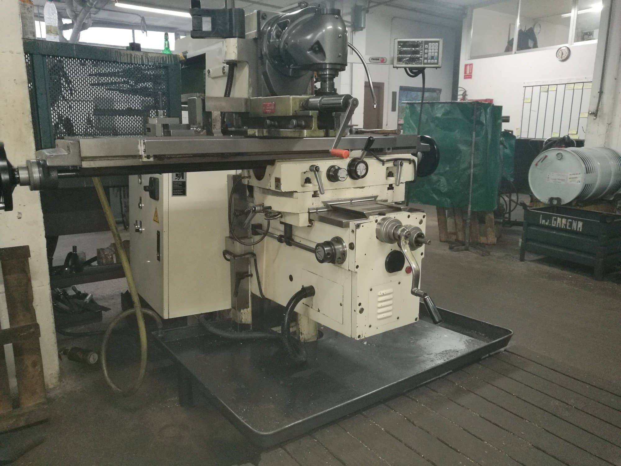 Front view of LAGUN FU-130  machine