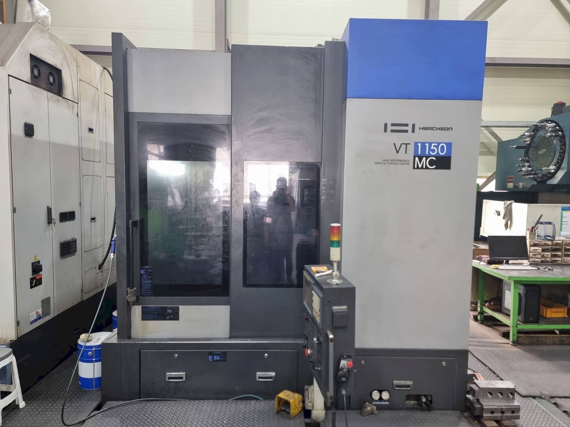 Front view of HWACHEON VT1150MC  machine