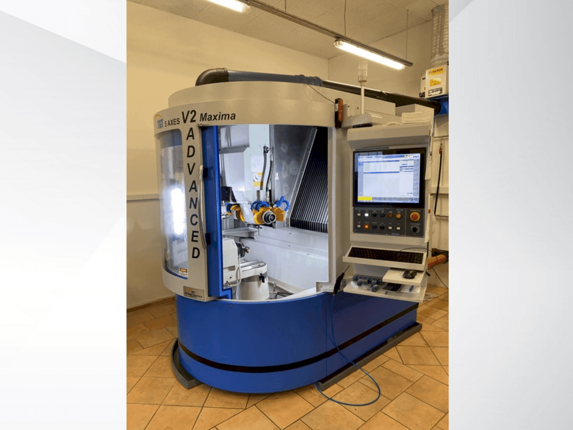 Front view of TGT V2 Maxima  machine