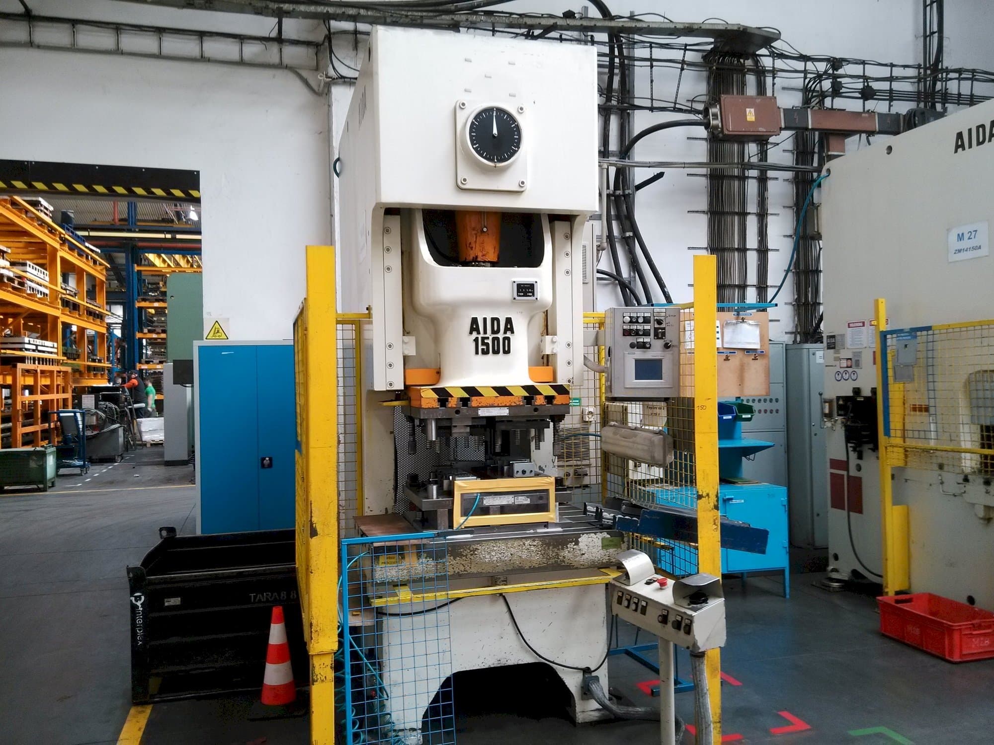 Front view of AIDA NC 1-1500  machine