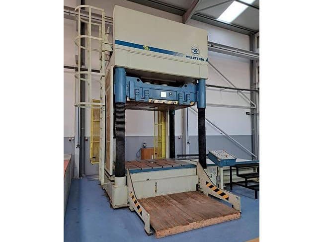 Left side view of MILLUTENSIL Mil 203  machine