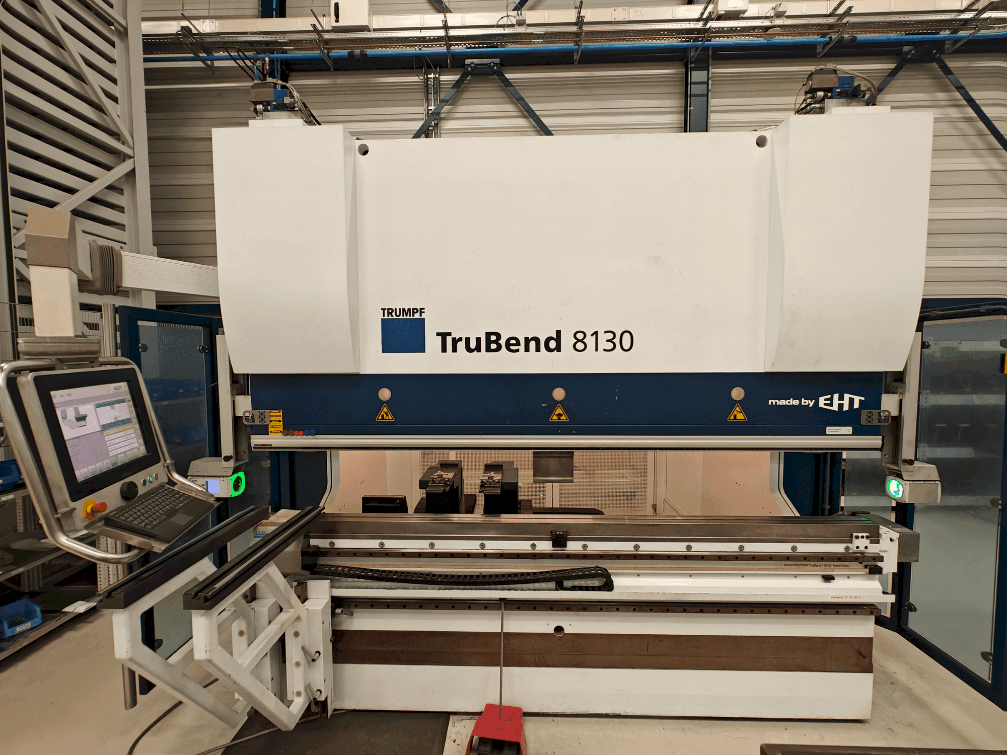 Front view of TRUMPF EHT TruBend 8130-30  machine