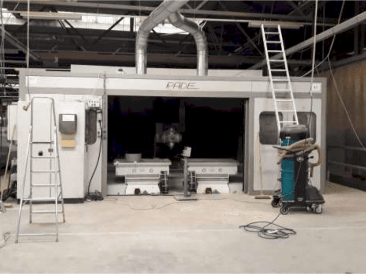 Front view of PADE UNI 5 concept  machine