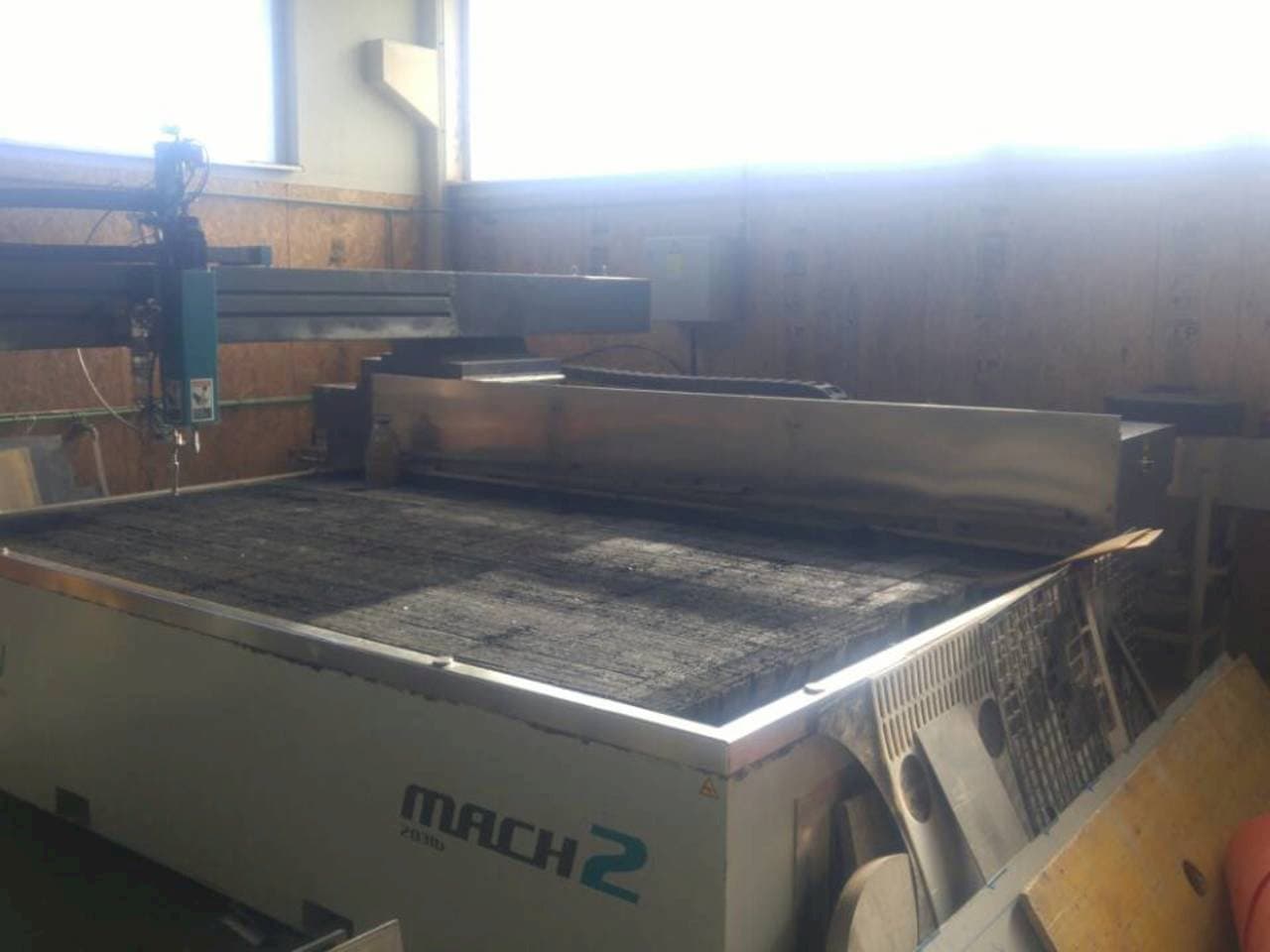 Front view of Flow Mach2-3120b  machine