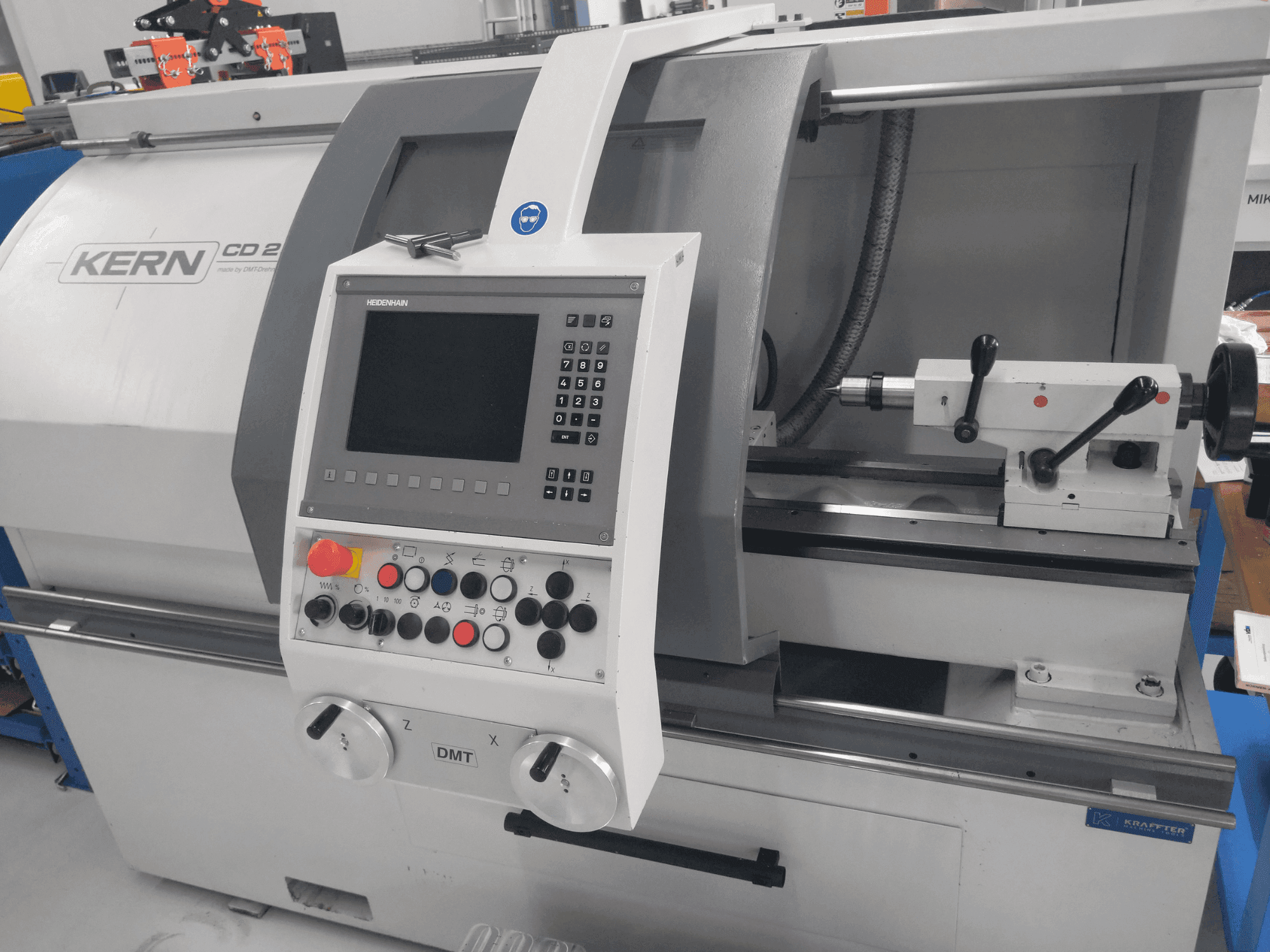 Front view of DMT KERN CD 282  machine