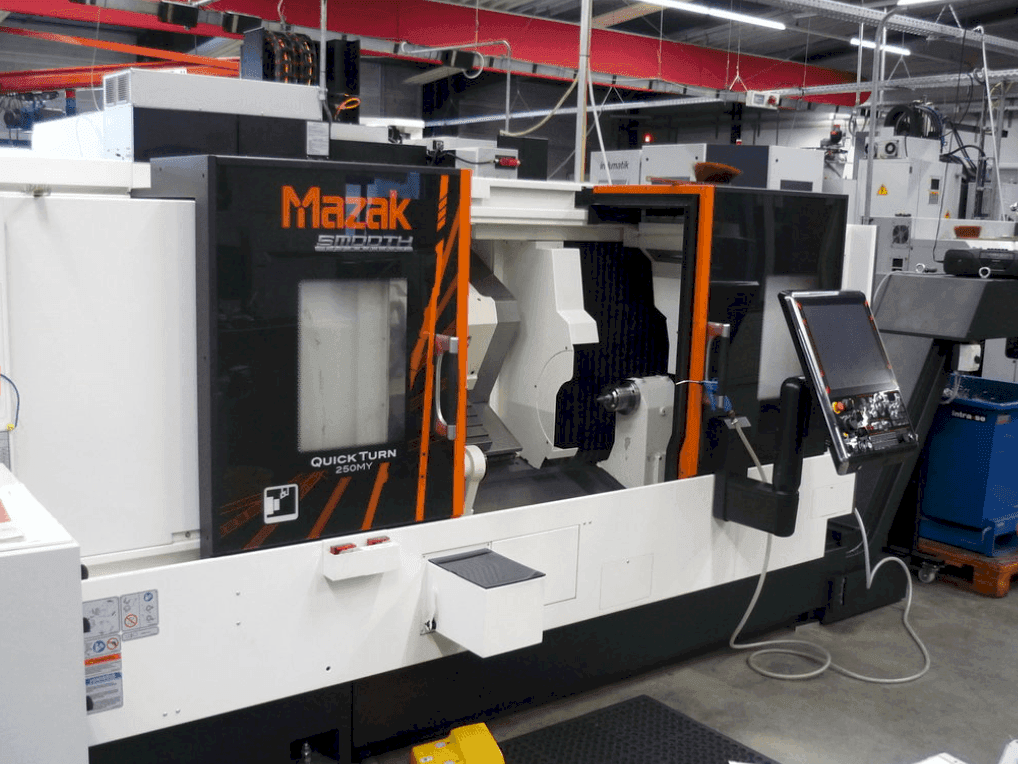 Front view of Mazak Quick Turn 250MY  machine