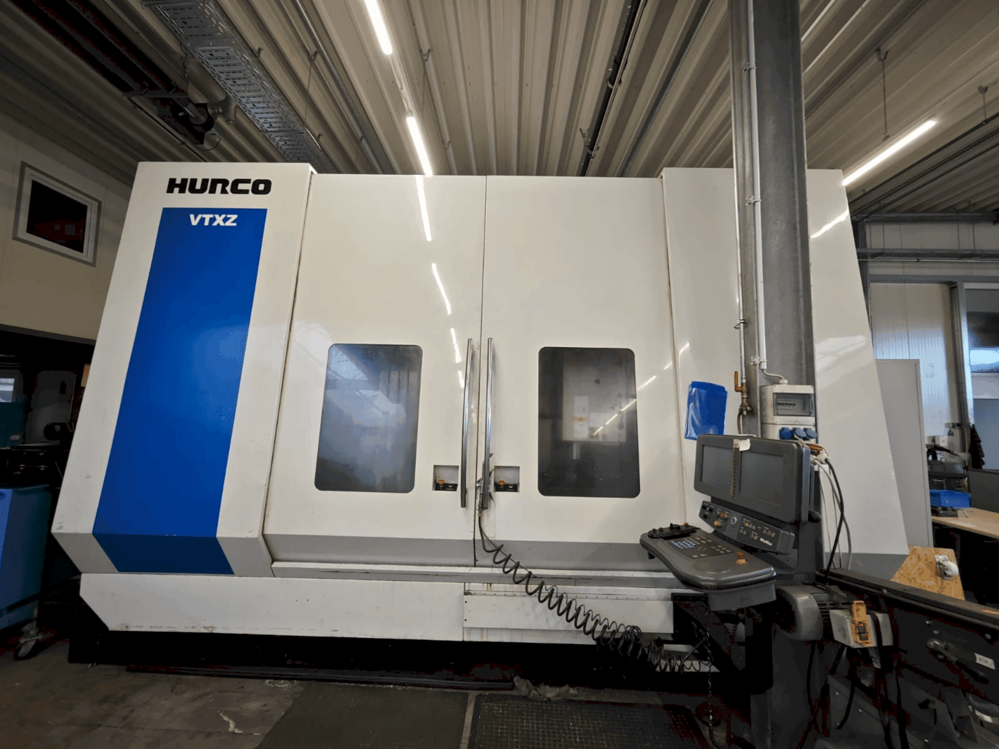 Front view of Hurco VTXZ  machine
