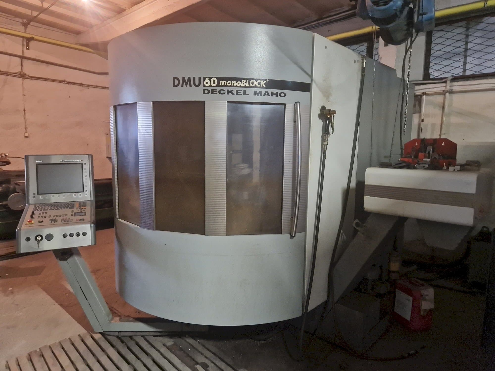 Front view of DECKEL MAHO DMU 60 monoBLOCK  machine