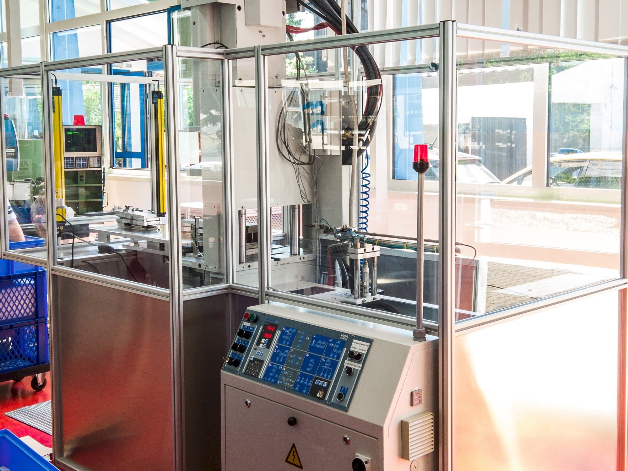 Front view of Battenfeld PLUS 250V50 machine